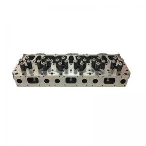 1482135 Cylinder head