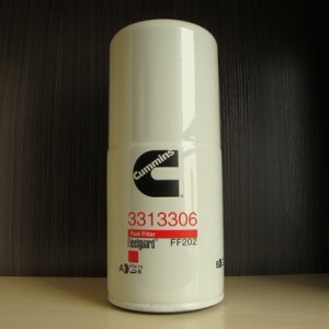 Fuel filter   Cummins fleetguard fuel filter FF202