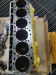 C9 CYLINDER BLOCK